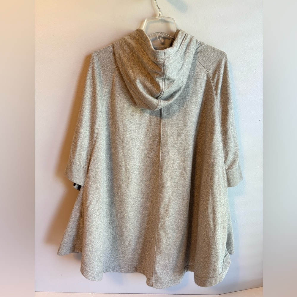 NIKE HOODED GRAY PONCHO NWT - Picture 6 of 6
